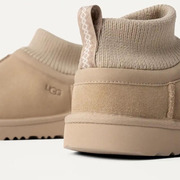 어그 미국 UGG 키즈 클래식 울트라 스트레치 커프 부츠