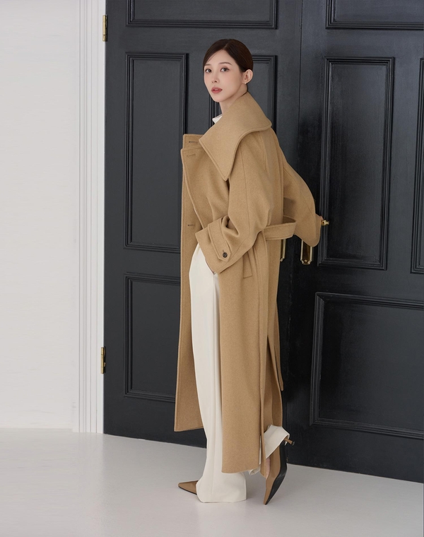 COLLAR POINT WOOL LONG COAT BEIGE 카라 포인트 울 롱 코트 베이지