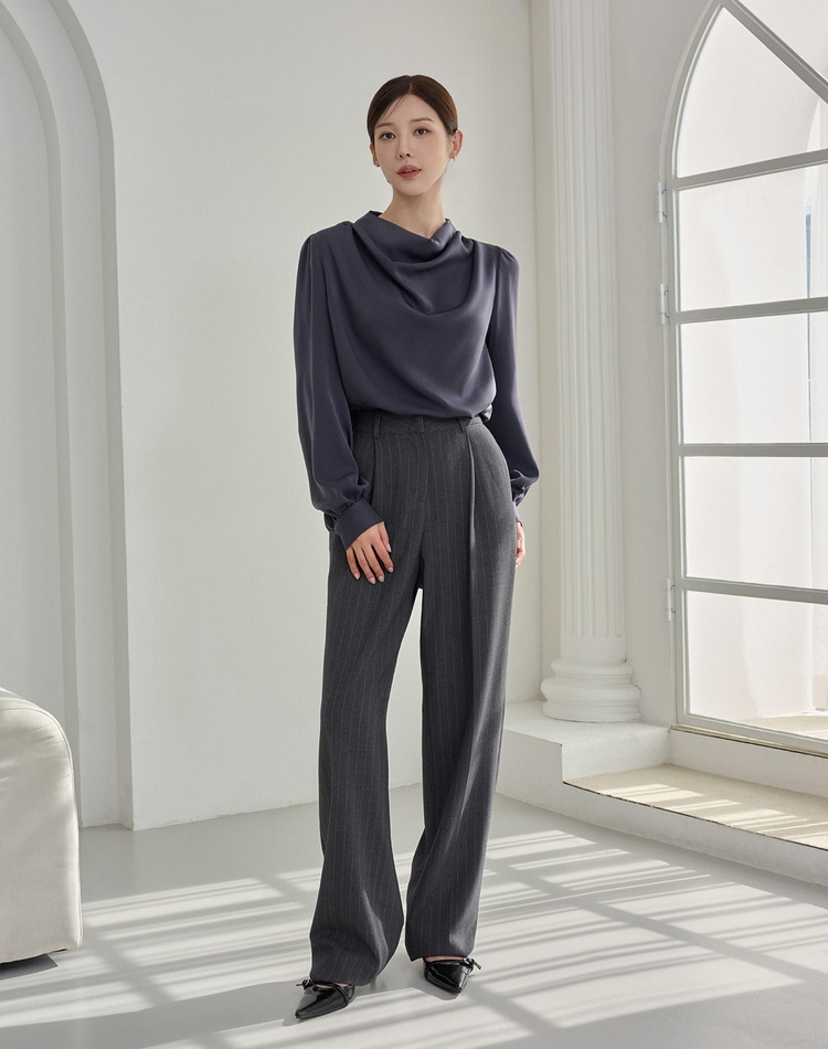 NECK DRAPE BLOUSE CHARCOAL 넥 드레이프 블라우스 차콜