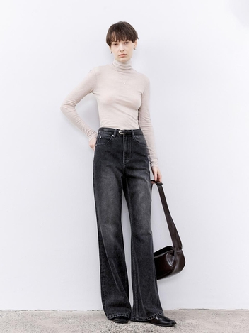 TG_Washed black flared pants