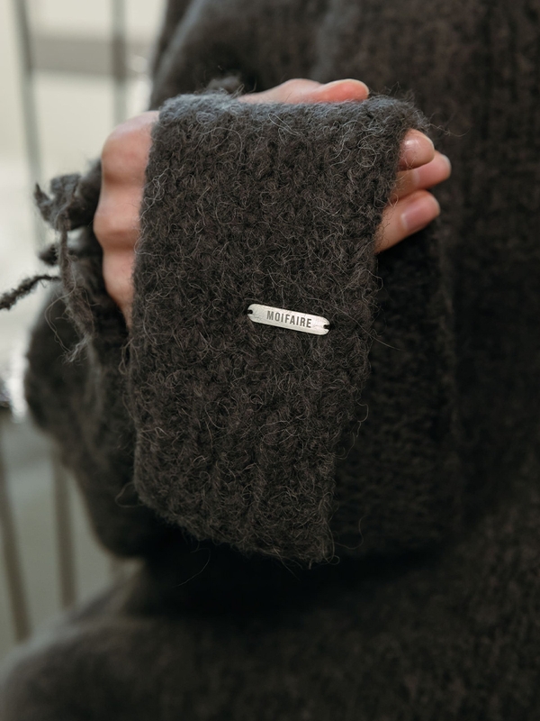 WOOL KNIT MUFFLER / CHARCOAL