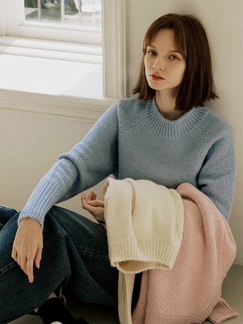 HIGH-NECK KNIT PULLOVER (3COLORS)