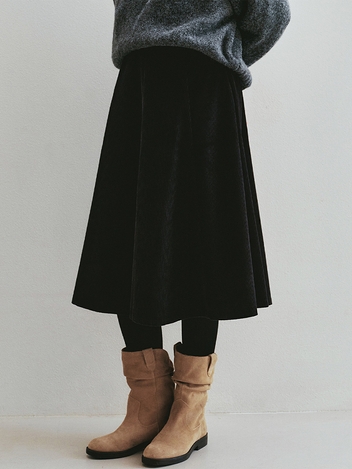 Volume Corduroy Flare Midi Skirt (Black)