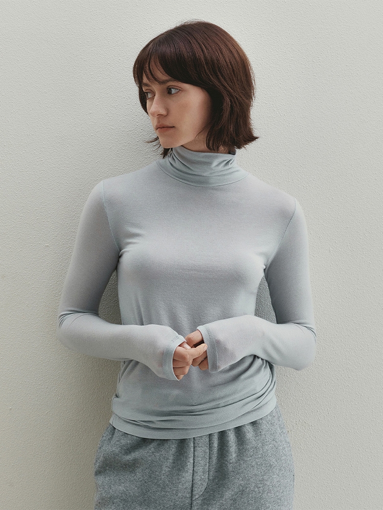 Essential Slim Wool Turtle Neck Top (Sky Blue)