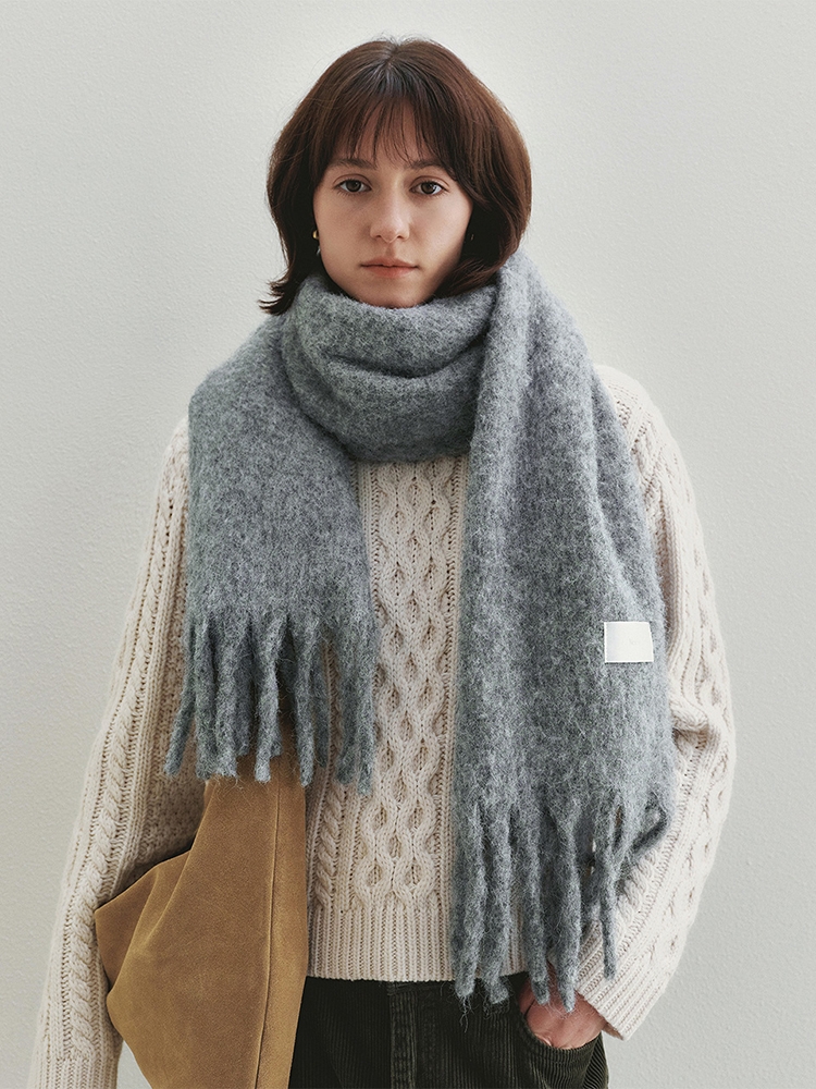 Chunky Tassle Wool Muffler (Gray)