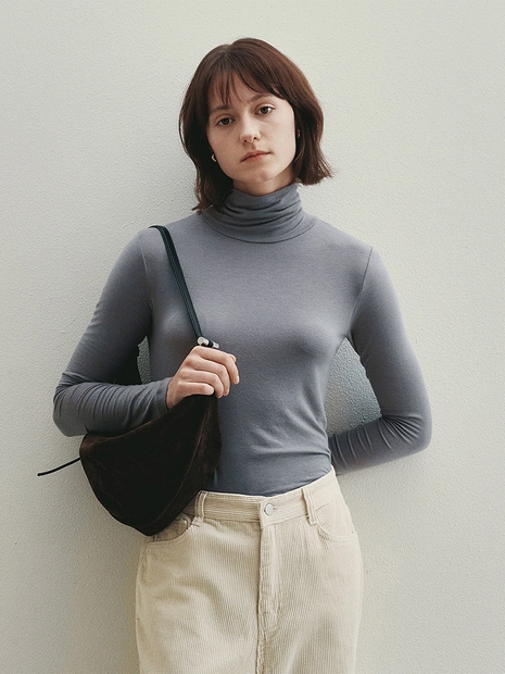 Essential Slim Wool Turtle Neck Top (Gray Blue)