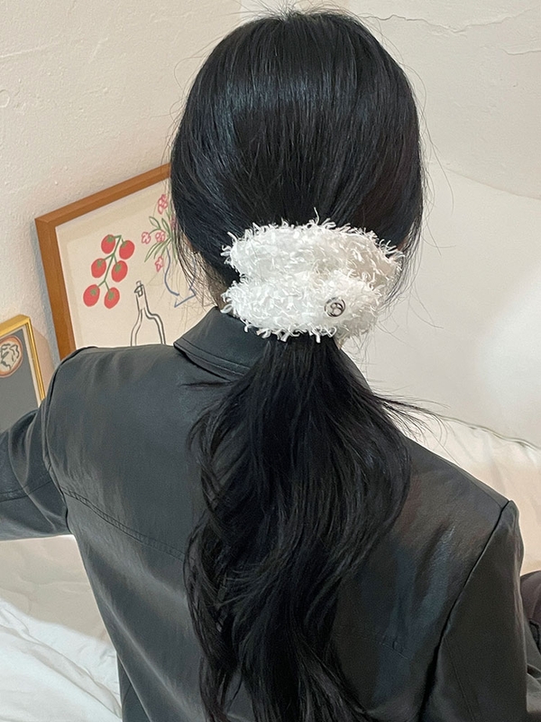 Feather Symbol Scrunchie (White)