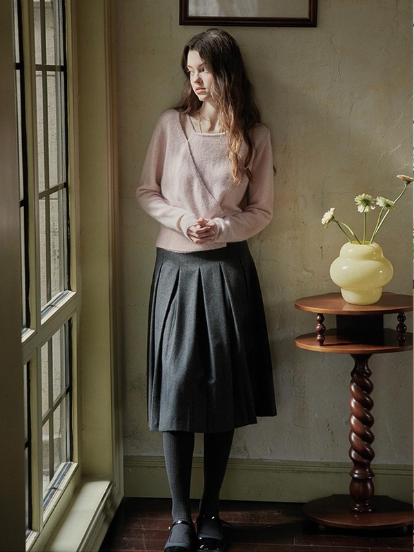 12/04 예약배송_PM_Classic pleated midi skirt