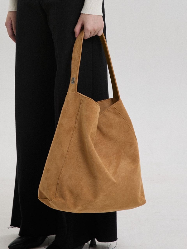 SUEDE ROOMY BAG_CAMEL