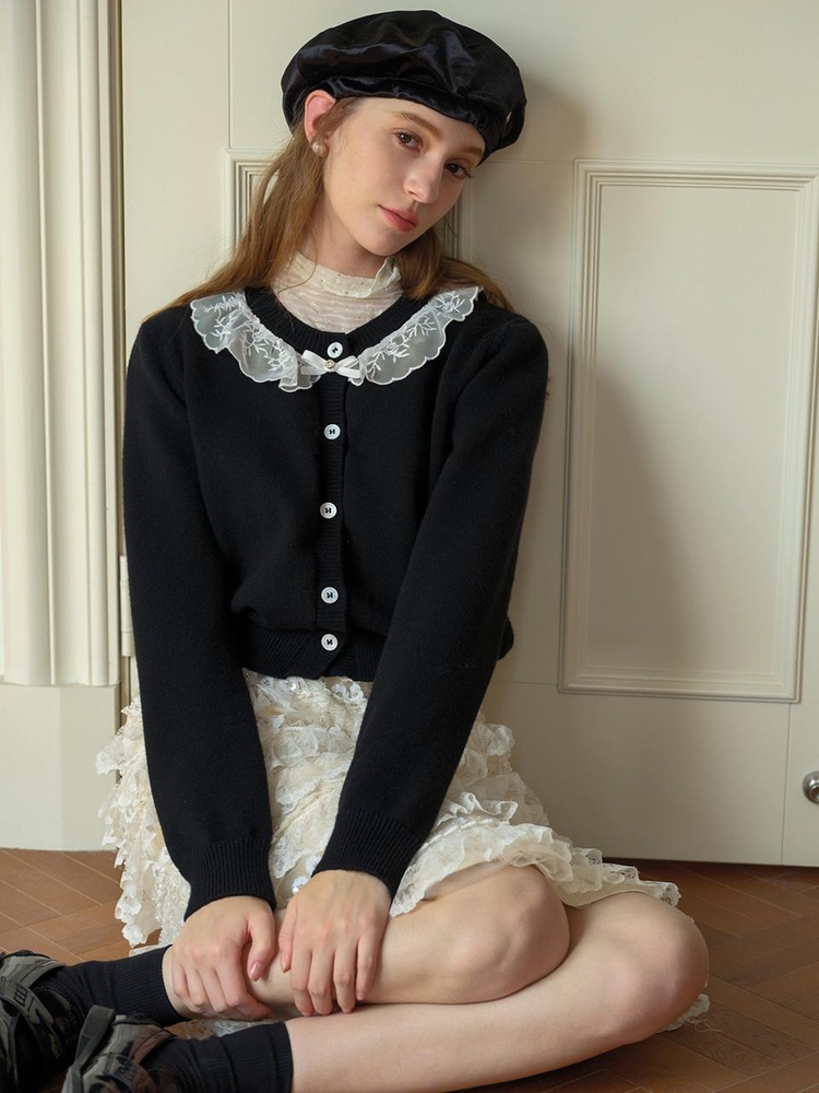 Cest_Black bow lace cardigan