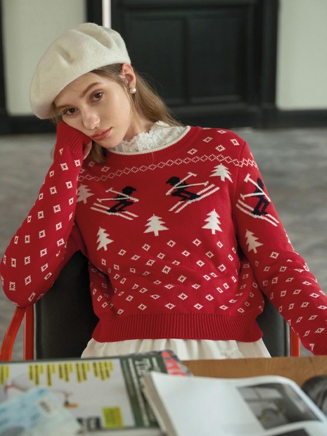 Cest_Winter holiday knit sweater