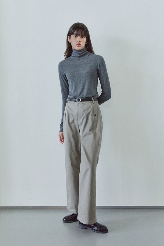 BUTTON POINT COTTON PANTS / KHAKI BROWN