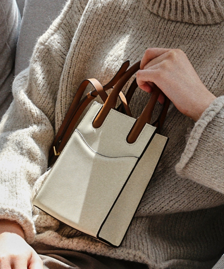 Wave cowhide tote bag Cream TanBrown