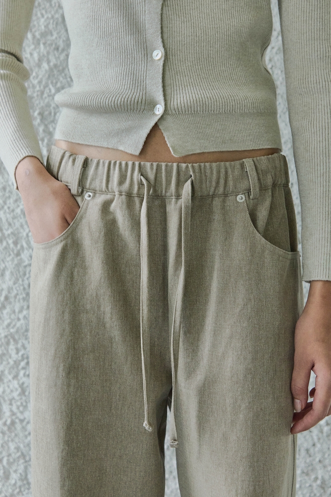 DENIM DETAILED BANDING PANTS / WASHED BEIGE