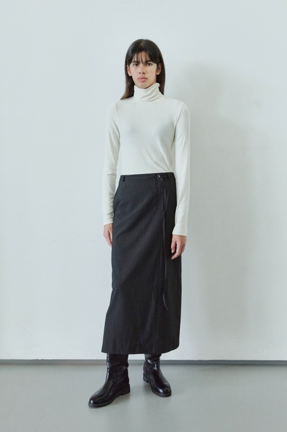 STRIPE LONG SKIRTS WITH BELT / BLACK