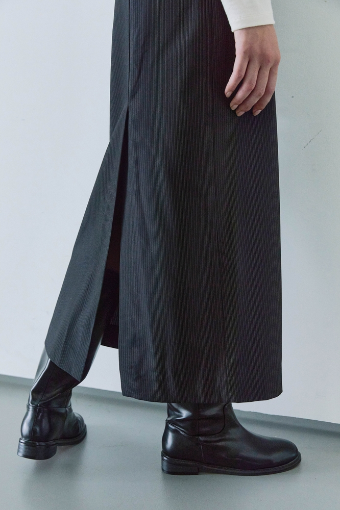 STRIPE LONG SKIRTS WITH BELT / BLACK