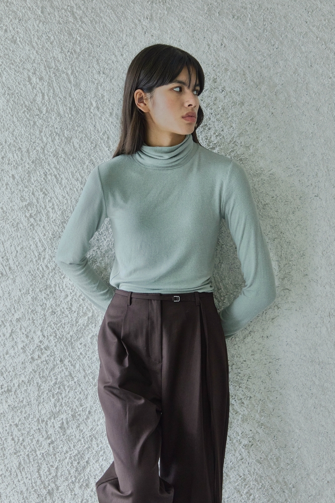 WIDE TUCK BELTED PANTS / DARK BROWN