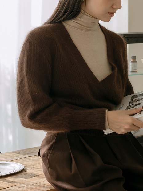 Lenna Wool Turtleneck T-Shirt _ Beige