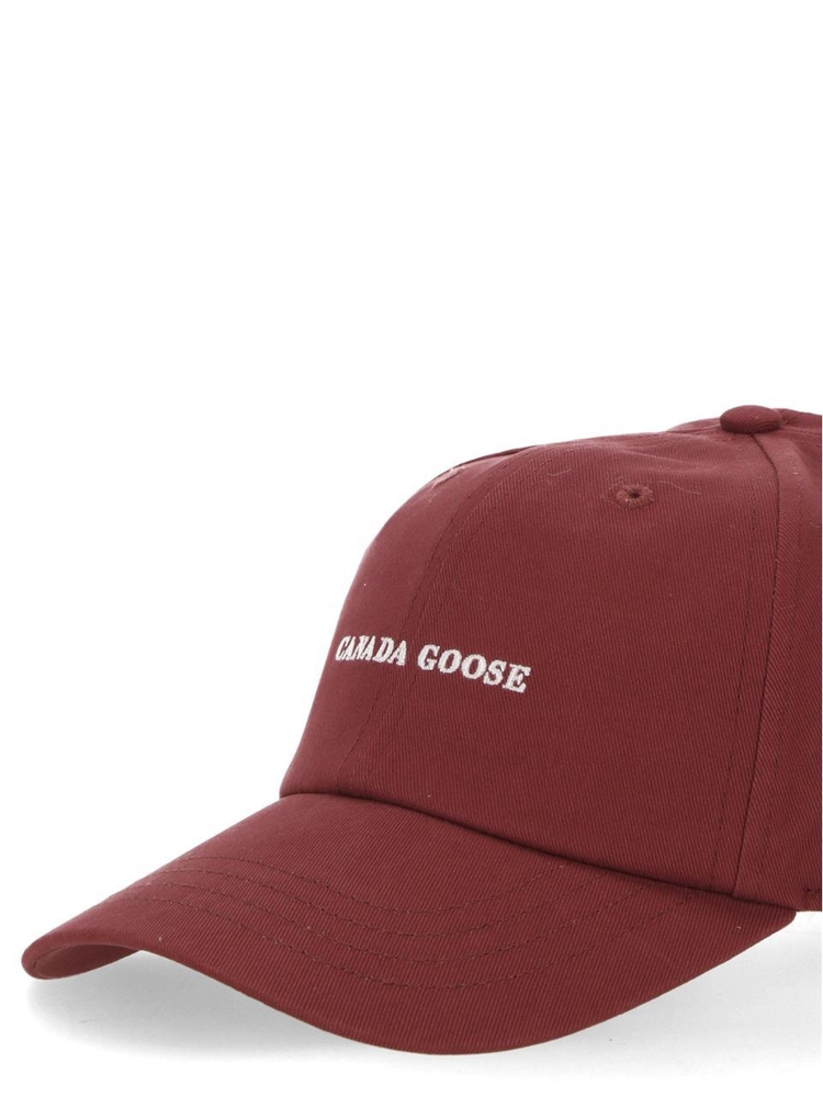 캐나다 구스 FW24 Canada Goose Hats 5479U1693 BURGUNDY WHITE