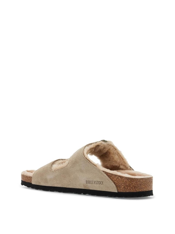 버켄스탁 FW24 narrow fit arizona shearling slides 1028293 TAUPE