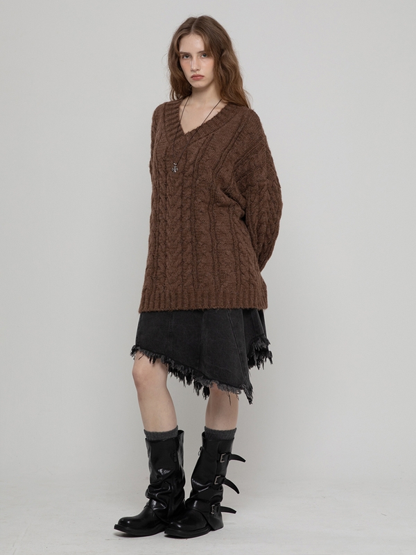 WOOL CABLE HAIRY LONG PULLOVER BRWON