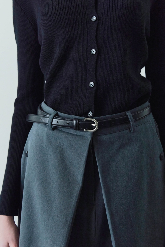 ROUND BUCKLE LEATHER BELT / BLACK