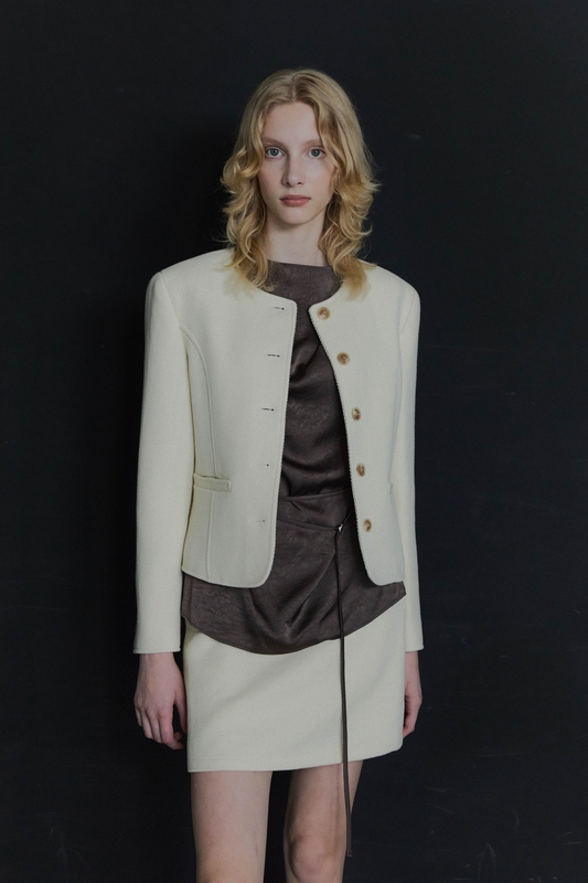 CLASSIC TWEED JACKET / IVORY