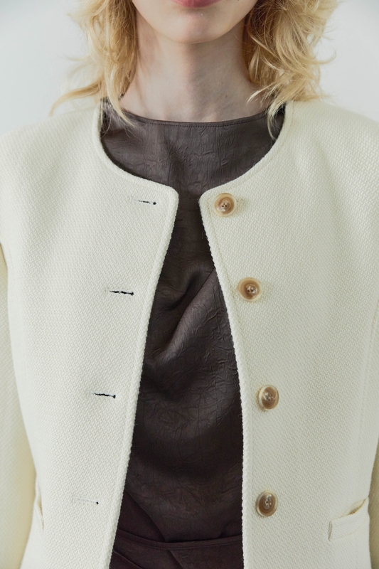 CLASSIC TWEED JACKET / IVORY