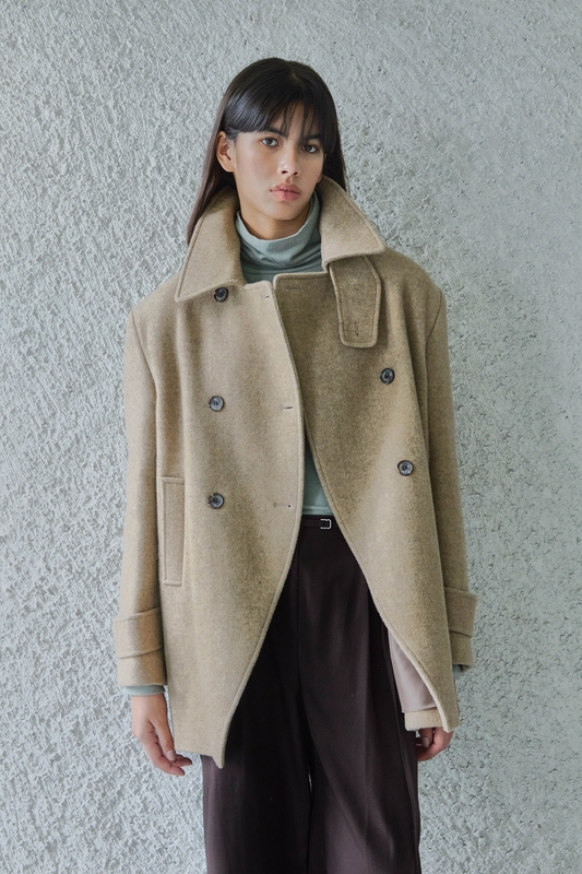 MERINO WOOL PEA COAT / BIEGE