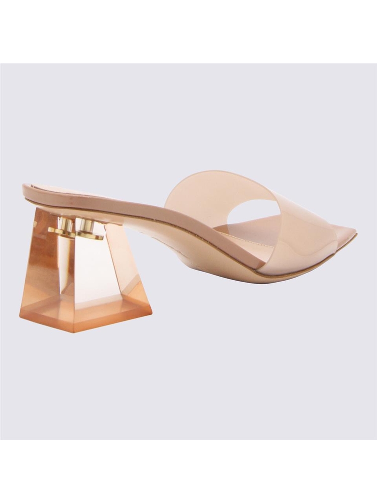 지안비토로시 SS25 Gianvito Rossi Sandals G1132055PLEGSVPRLP PRALINE