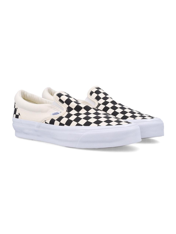 반스 FW24 VANS Sneakers VN000CSE2BO1COW CHECKERBOARD BLACK/OFF WHITE