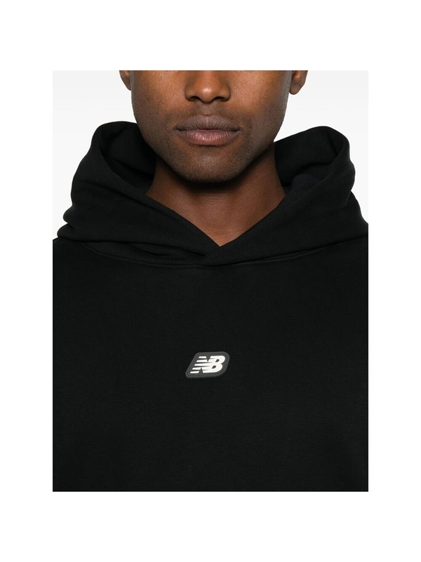 뉴발란스 FW24 Sweatshirt New Balance MT44583BK  BLACK One Color