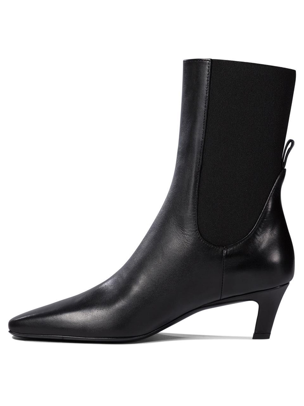 토템 SS25 Ankle boots 214-907-813200 Black  