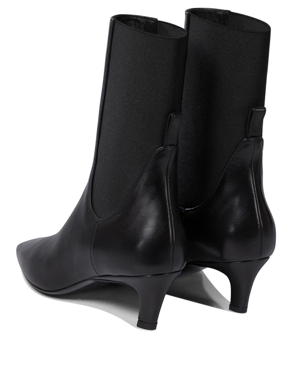 토템 SS25 Ankle boots 214-907-813200 Black  