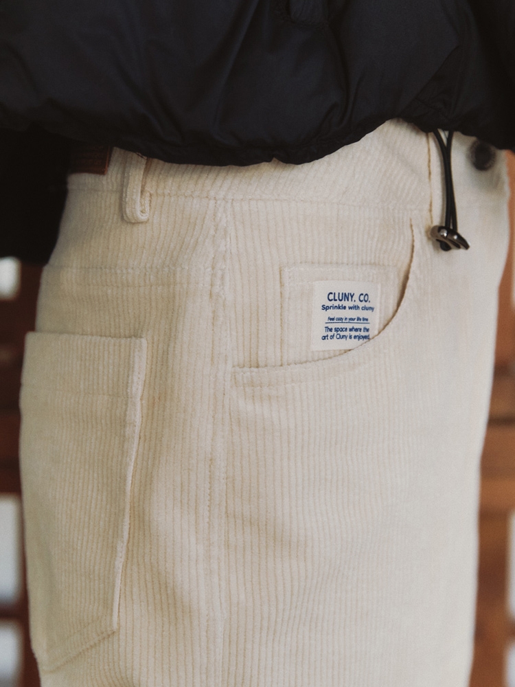 8-Wale Straight Corduroy Pants - cream