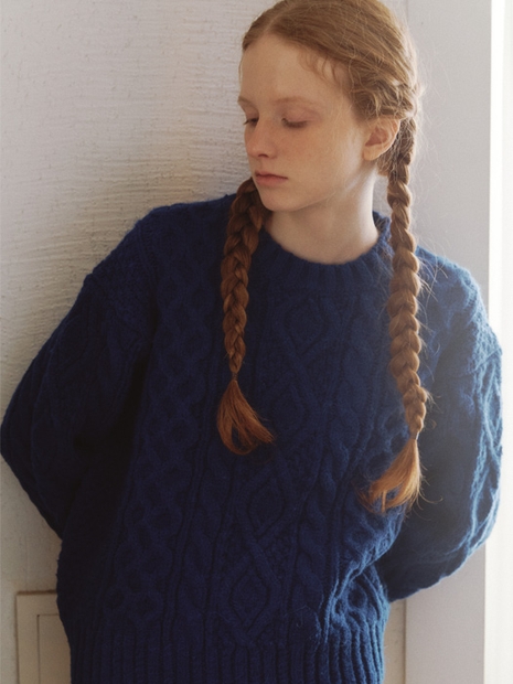 Wool Alpaca Cable Knit - blue