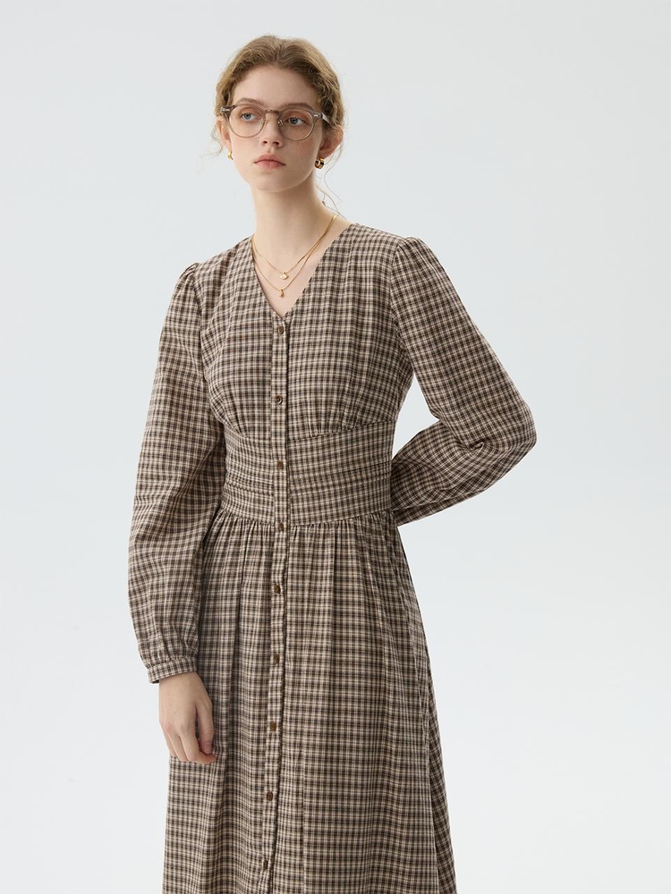 WD_Plaid button up v-neck dress