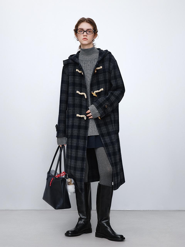 WD_Plaid horn button woolen coat