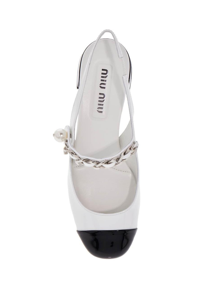 미우미우 SS25 two-tone patent leather slingback de 5I045E 06E BIANCO+NERO