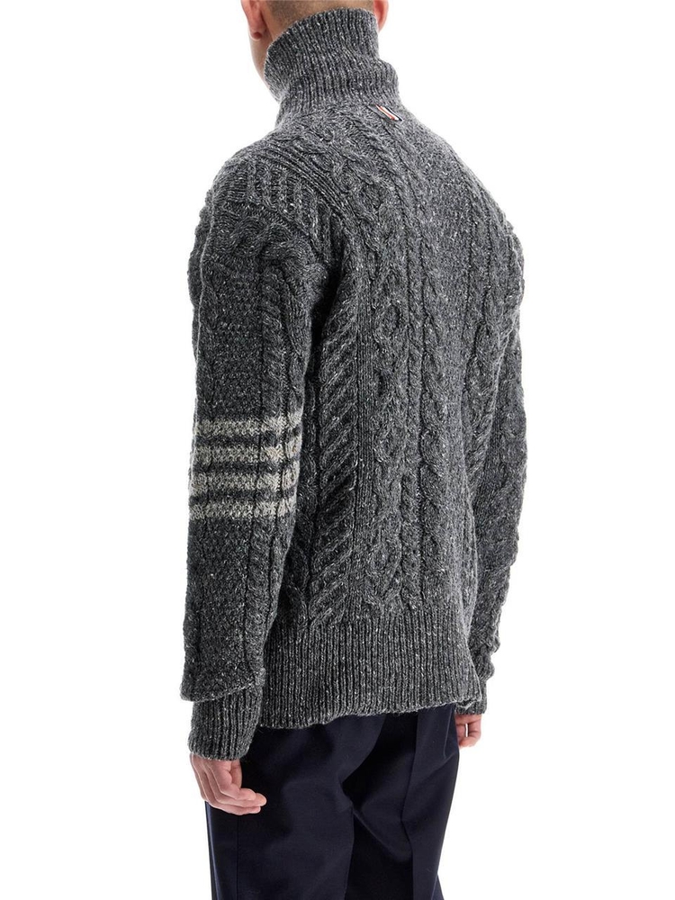 톰 브라운 FW24 4-bar mohair braided card MKC558A Y1506 MED GREY