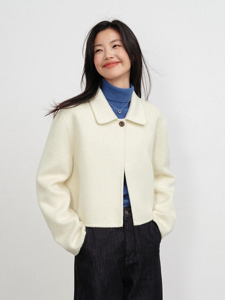 LS_Ivory cropped wool jacket