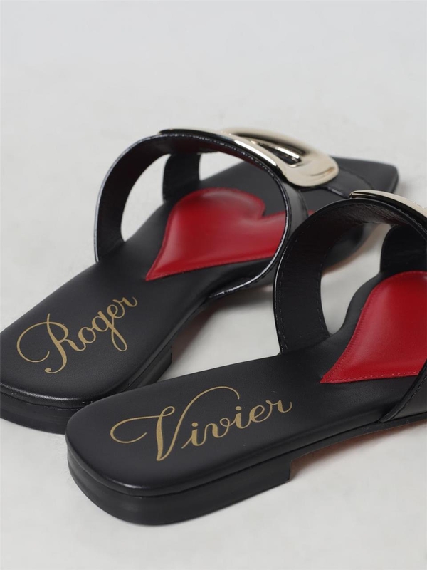 로저비비에 FW24 Roger Vivier Leather Mules with Decorative Buckle RVW74738070BSS B999 Black