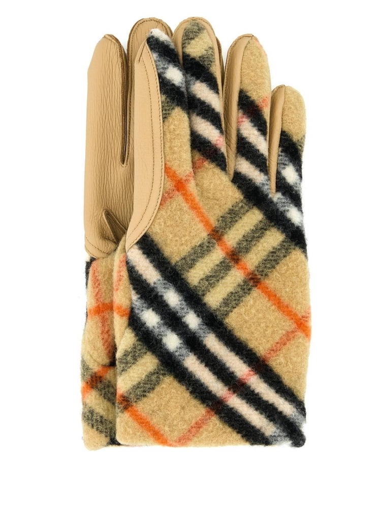 버버리 FW24 BURBERRY GLOVES 8100410 B9368 SANDIPCHECK