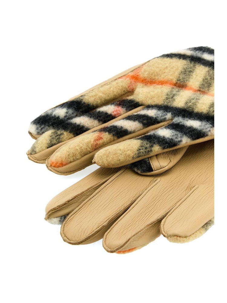 버버리 FW24 BURBERRY GLOVES 8100410 B9368 SANDIPCHECK