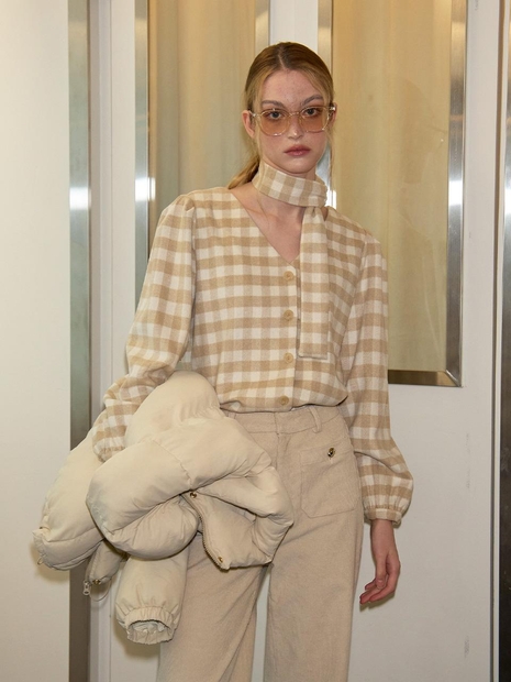 Scarf Gingham Check Blouse_ Beige