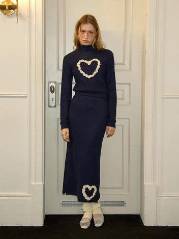 Heart Point Knit Skirt_ Navy