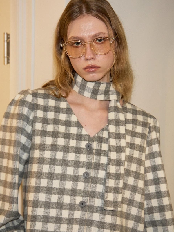 Scarf Gingham Check Blouse_ Gray