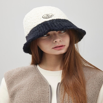 Two tone fur bucket hat [IVORY]