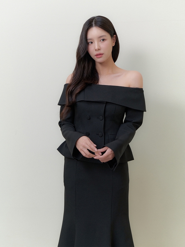 Off-Shoulder Double Jacket / Black