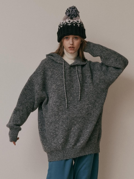 AR_Loose hoodie knit sweater